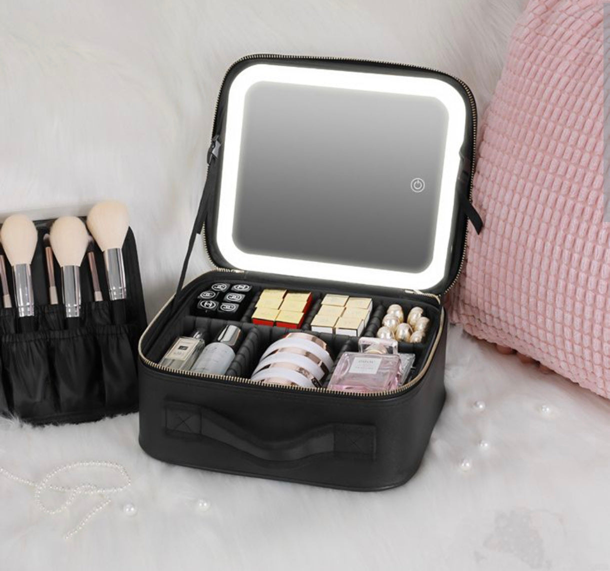 LumiCase™ — Estudio Portátil de Belleza Profesional